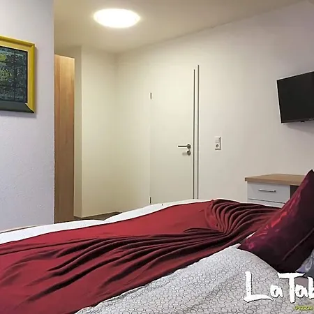 Hotel Schurwald 3*
