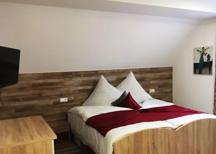 酒店 Schurwald Rechberghausen